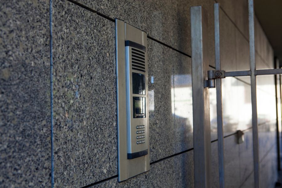 Control de acceso por intercomunicadores